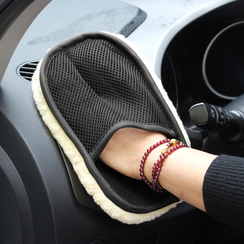 Affordable Microfiber Car Wash Glove – Scratch-Free Auto, Motorcycle & Home Cleaning Mitt