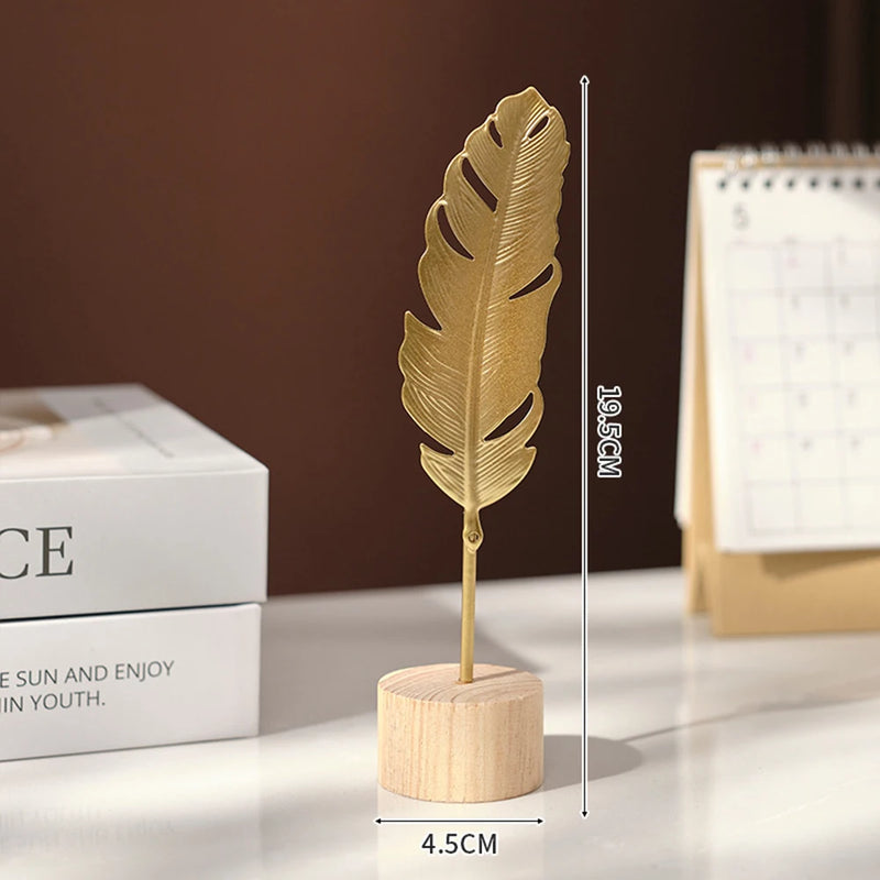Nordic Gold Ginkgo Leaf Sculpture - Luxury Home & Office Decor Ornament